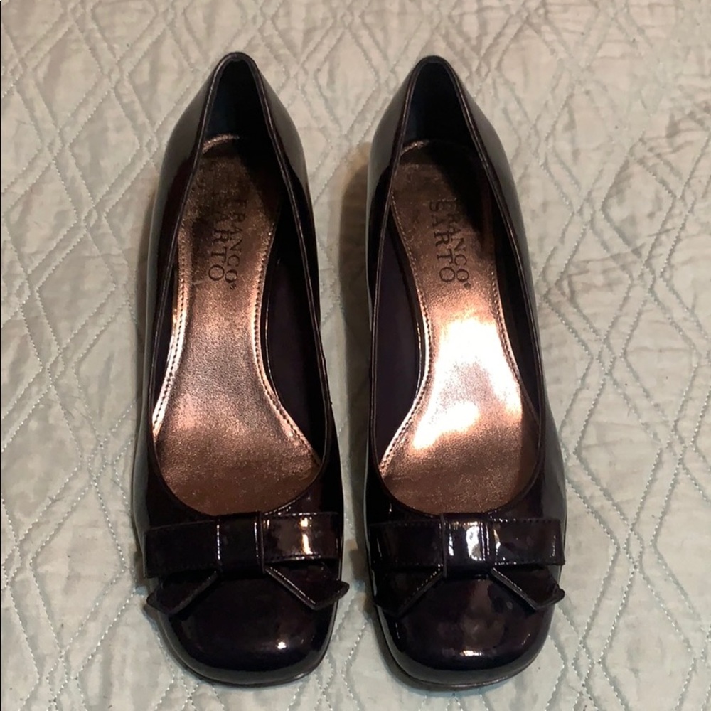 Patent Dark Navy Heels // Franco Sarto // US 7.5M